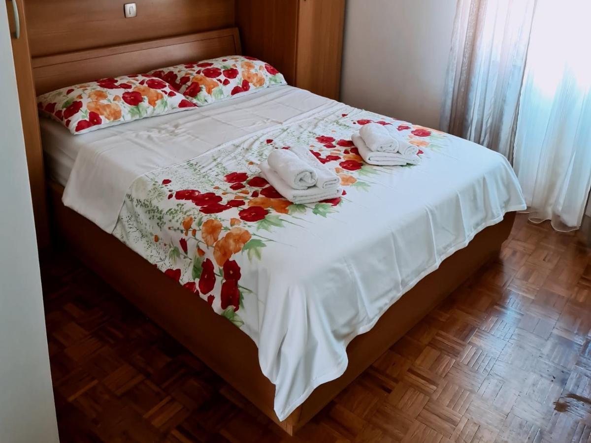 Izola City Center Apartment מראה חיצוני תמונה