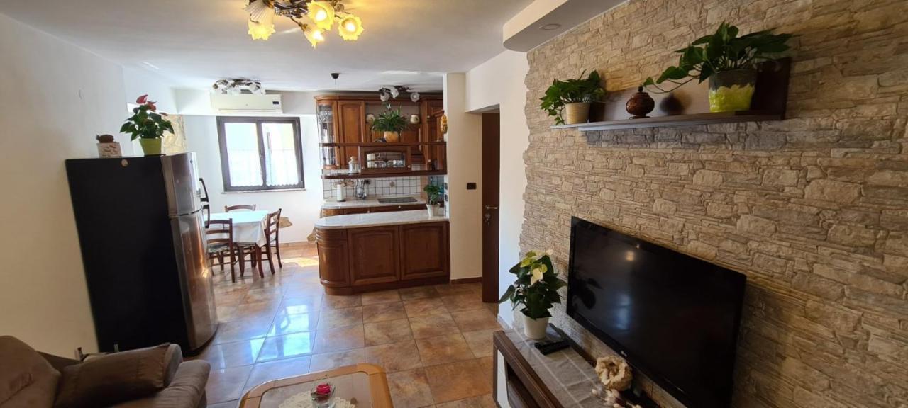Izola City Center Apartment מראה חיצוני תמונה