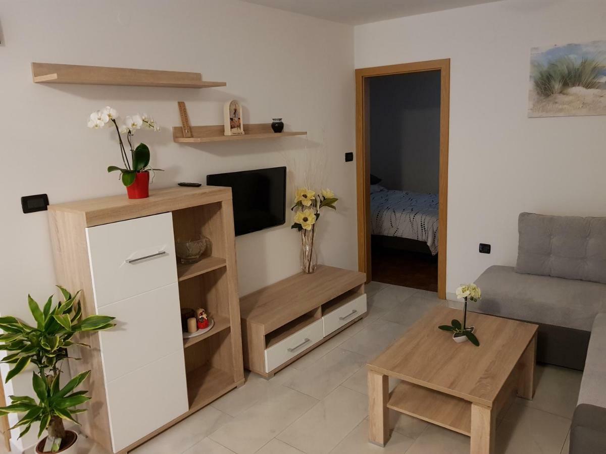 Izola City Center Apartment מראה חיצוני תמונה